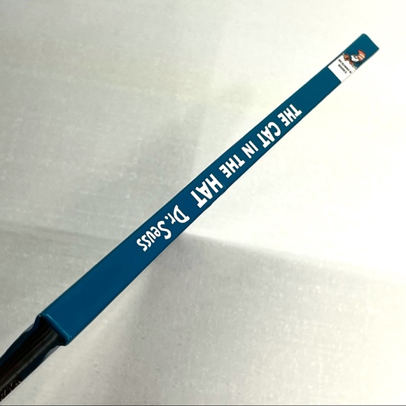 The Cat In The Hat Hardcover Book Dr. Seuss Illustrated Beginner Children’s Book - Picture 3 of 13